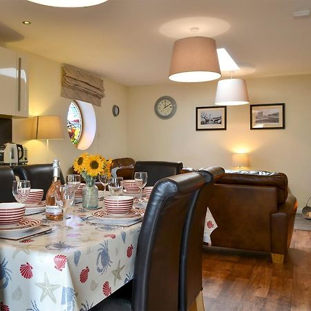 Porthole Cottage Allonby Exterior foto